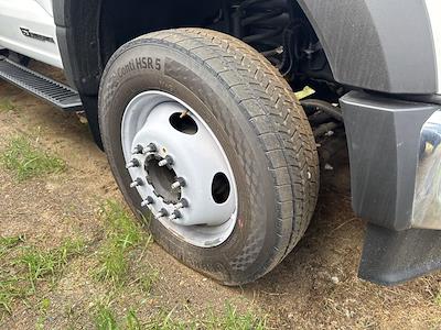 New 2024 Ford F-550 - photo 1