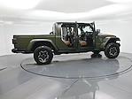 2022 Jeep Gladiator Crew Cab 4x4 Pickup for sale #R243361A - photo 4