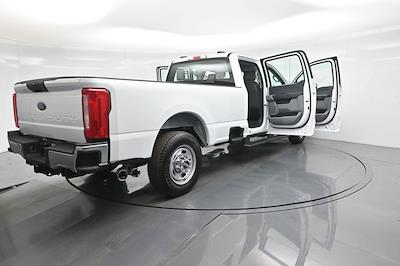 2025 Ford F-350 Crew Cab SRW 4x2 Pickup for sale #R251007 - photo 2