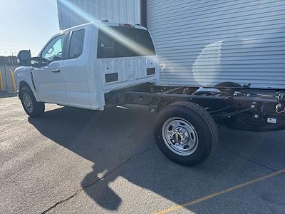 New 2025 Ford F-350 XL Super Cab Cab Chassis for sale #R251079 - photo 2