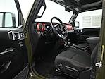 Used 2021 Jeep Gladiator Rubicon Crew Cab 4WD Pickup for sale #R251473A - photo 9