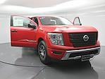 Used 2022 Nissan Titan SV Crew Cab Pickup for sale #R251762A - photo 30