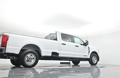 2025 Ford F-350 Crew Cab SRW RWD Pickup for sale #R251858 - photo 2