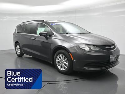 Used 2020 Chrysler Voyager LXI Minivan for sale #R252495A - photo 1