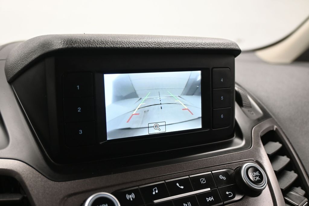 Used 2022 Ford Transit Connect - photo 2