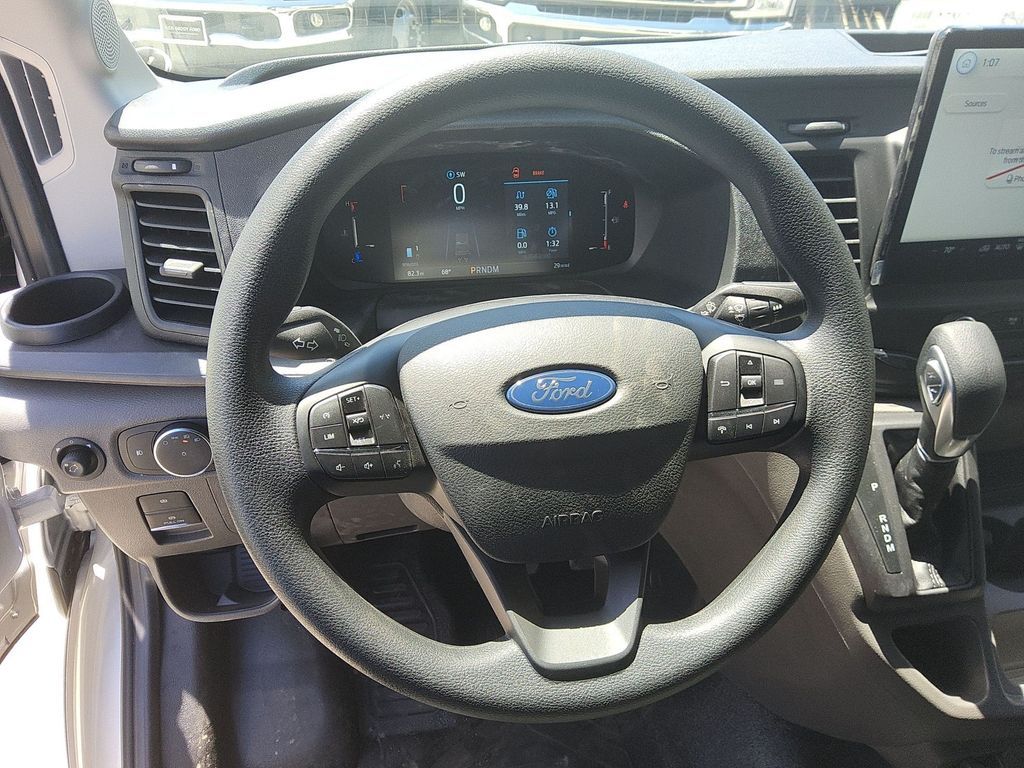 New 2026 Ford Transit 250 - photo 5