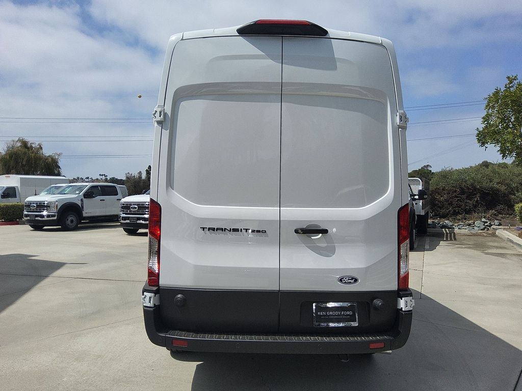 New 2026 Ford Transit 250 - photo 5