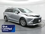 Used 2022 Toyota Sienna XLE Minivan for sale #CC243658A - photo 1