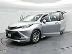 Used 2022 Toyota Sienna XLE Minivan for sale #CC243658A - photo 28