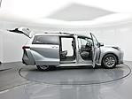 Used 2022 Toyota Sienna XLE Minivan for sale #CC243658A - photo 2