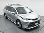 Used 2022 Toyota Sienna XLE Minivan for sale #CC243658A - photo 37