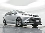 Used 2022 Toyota Sienna XLE Minivan for sale #CC243658A - photo 45