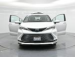 2024 Toyota Sienna FWD Minivan for sale #CP02143A - photo 31