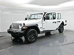 2020 Jeep Gladiator Crew Cab 4WD Pickup for sale #CP02541A - photo 26
