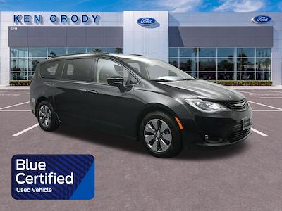 2018 Chrysler Pacifica FWD Minivan for sale #CP02907-A - photo 1