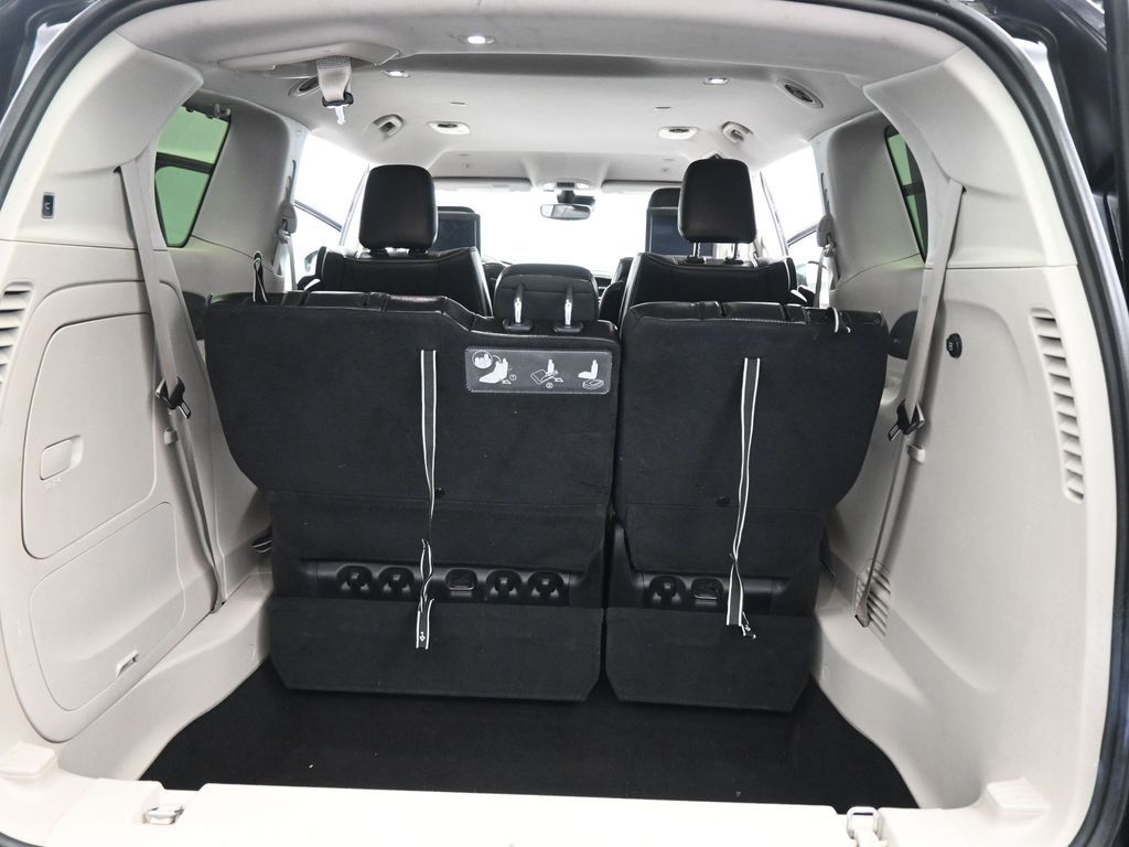 Used 2018 Chrysler Pacifica - photo 24