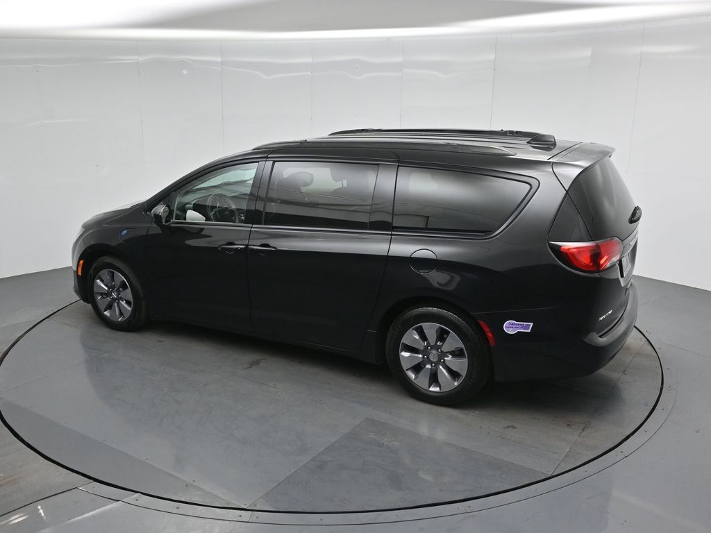 Used 2018 Chrysler Pacifica - photo 44