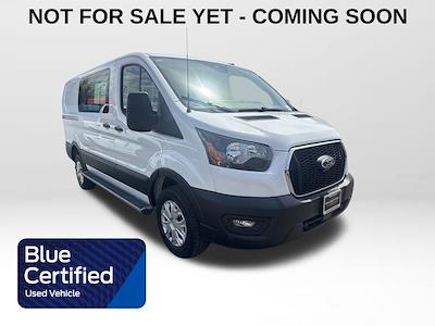 Used 2023 Ford Transit 250 - photo 1