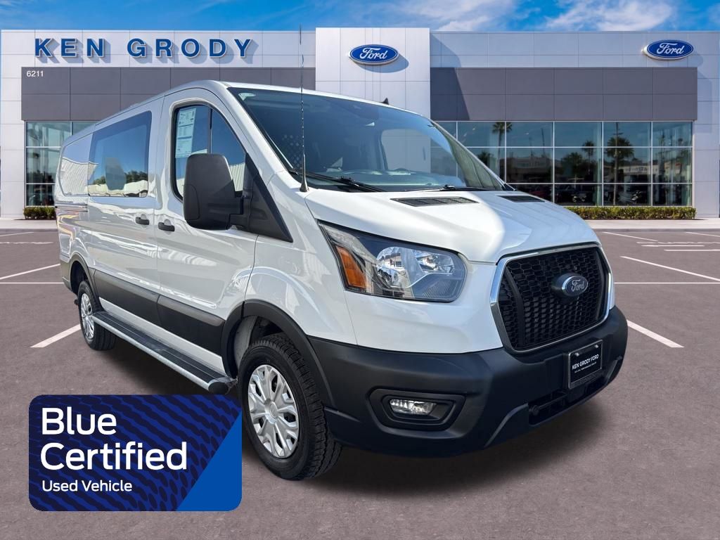 Used 2023 Ford Transit 250 - photo 1