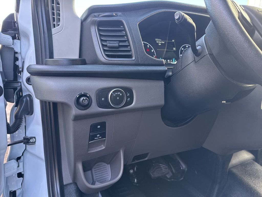 Used 2023 Ford Transit 250 - photo 10