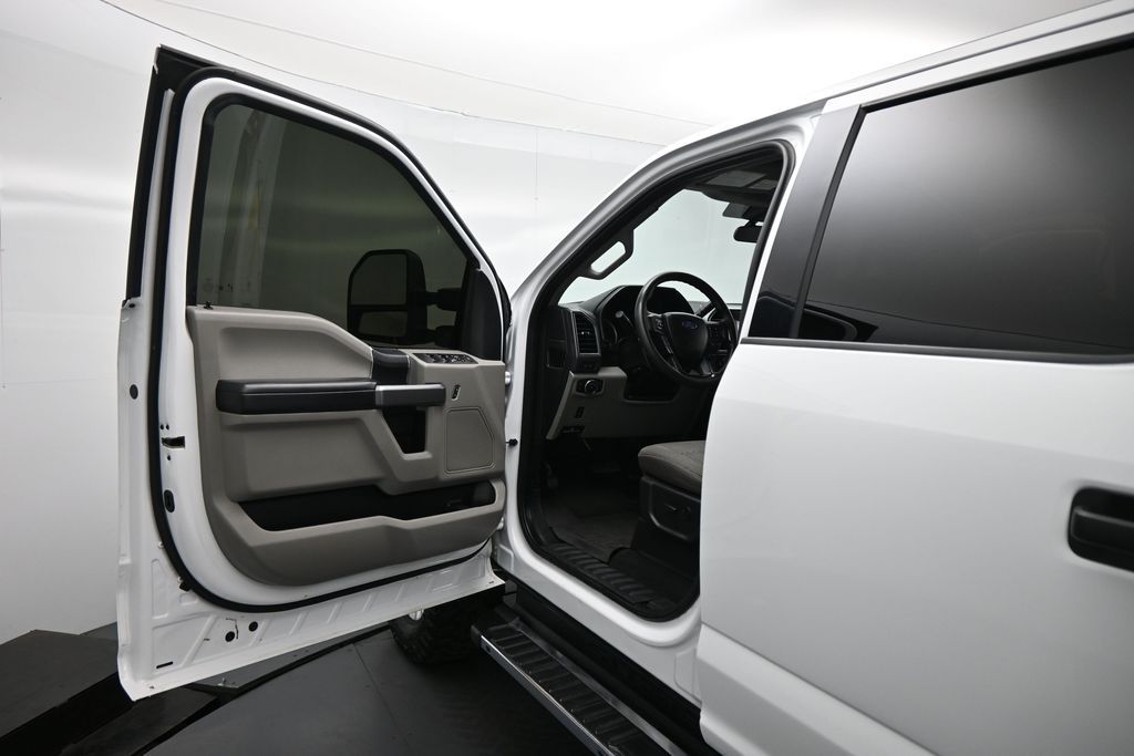 Used 2021 Ford F-250 - photo 10