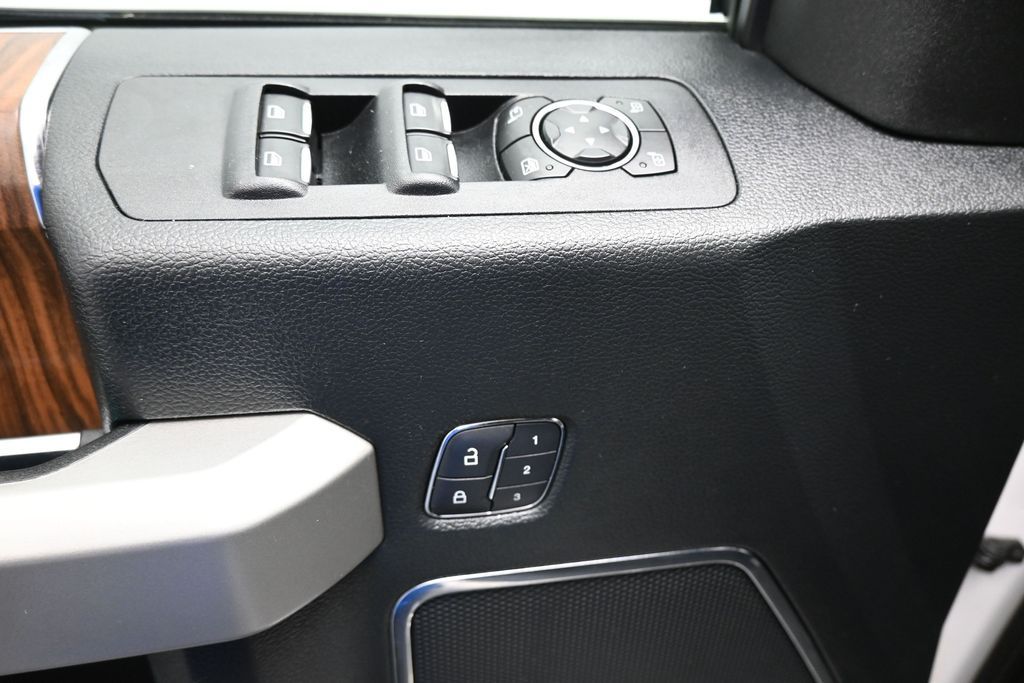 Used 2016 Ford F-150 - photo 47