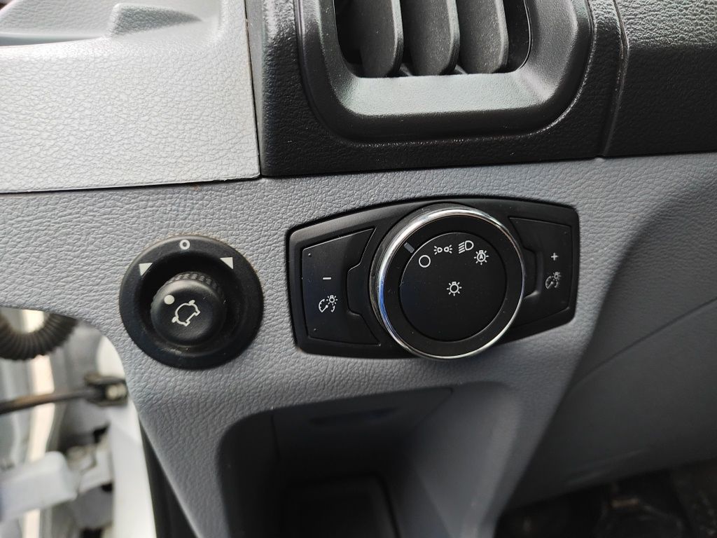 Used 2019 Ford Transit 350 - photo 14