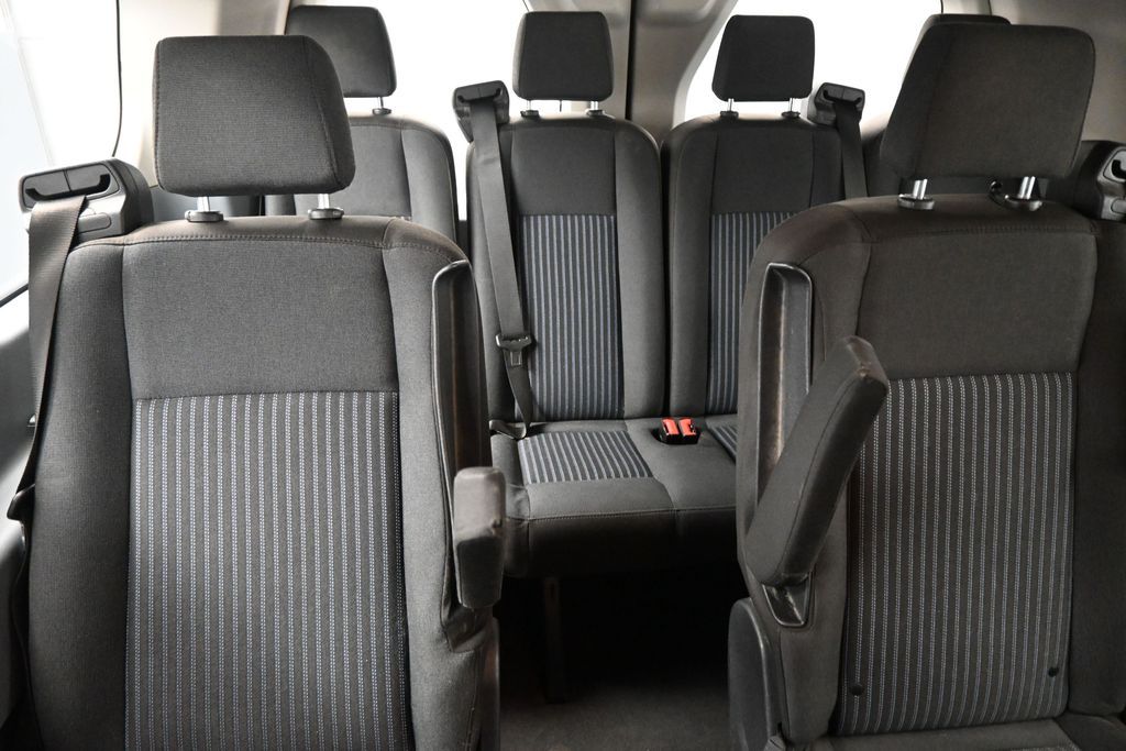 Used 2019 Ford Transit 350 - photo 5