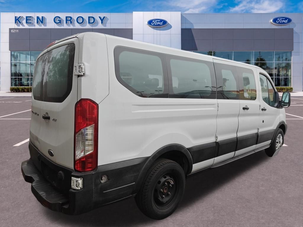 Used 2019 Ford Transit 350 - photo 3
