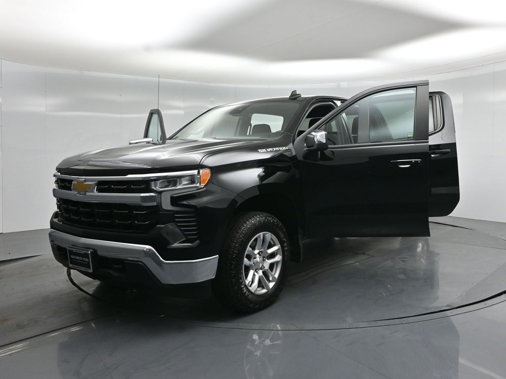 Used 2022 Chevrolet Silverado 1500 - photo 8