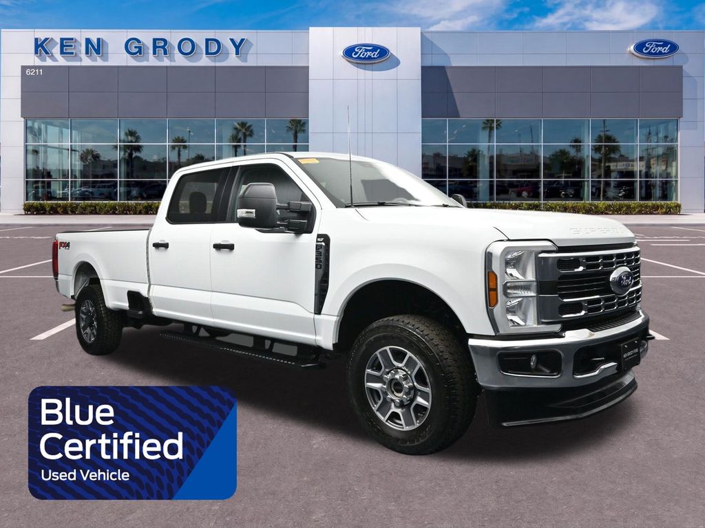 Used 2025 Ford F-350 - photo 1