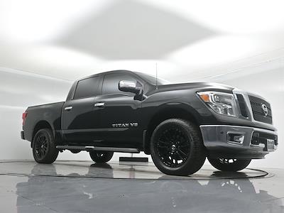 2019 Nissan Titan Crew Cab 4WD Pickup for sale #FCC242507AA - photo 2
