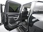 2019 Nissan Titan Crew Cab 4WD Pickup for sale #FCC242507AA - photo 18