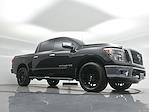 2019 Nissan Titan Crew Cab 4WD Pickup for sale #FCC242507AA - photo 2
