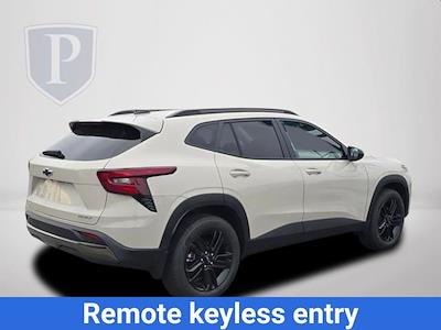 2026 Chevrolet Trax FWD SUV for sale #085642 - photo 2