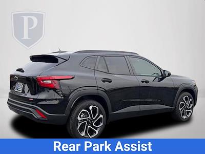 2026 Chevrolet Trax FWD SUV for sale #088550X - photo 2