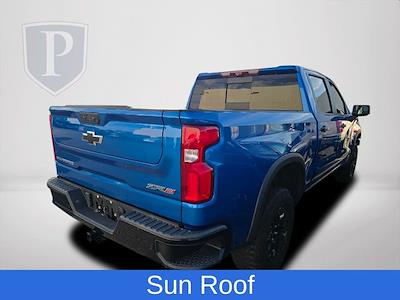 2022 Chevrolet Silverado 1500 Crew Cab 4x4 Pickup for sale #208512A - photo 2