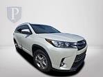 2019 Toyota Highlander 4x2 SUV for sale #245880A - photo 3
