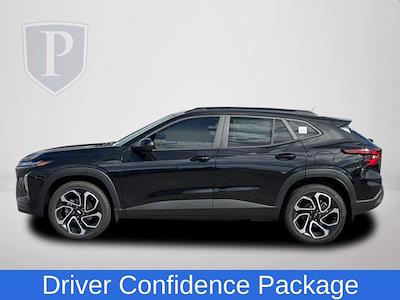2025 Chevrolet Trax FWD SUV for sale #252795 - photo 2