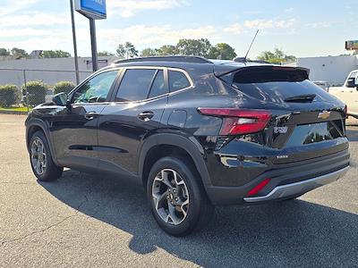 2024 Chevrolet Trax FWD SUV for sale #2S2459 - photo 2