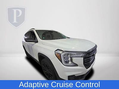 Used 2023 GMC Terrain SLE for sale #2S2577 - photo 2