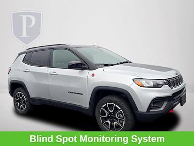 2025 Jeep Compass 4WD SUV for sale #2S2839 - photo 2