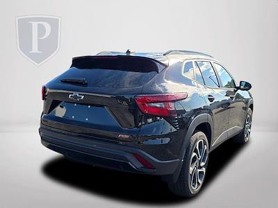 2025 Chevrolet Trax FWD SUV for sale #322448 - photo 2