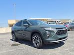 2025 Chevrolet Trax FWD SUV for sale #326560 - photo 3