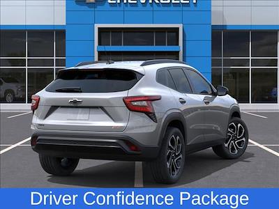 2025 Chevrolet Trax FWD SUV for sale #330680 - photo 2