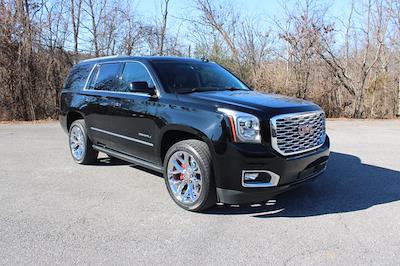 Used 2019 GMC Yukon - photo 1