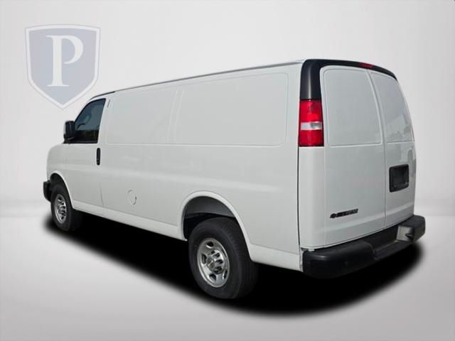 New 2026 Chevrolet Express 2500 - photo 12