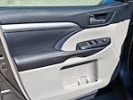 2016 Toyota Highlander AWD SUV for sale #28538 - photo 12