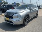 2022 Mitsubishi Outlander 4WD SUV for sale #28806 - photo 3