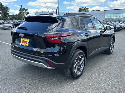 2025 Chevrolet Trax FWD SUV for sale #29065 - photo 2
